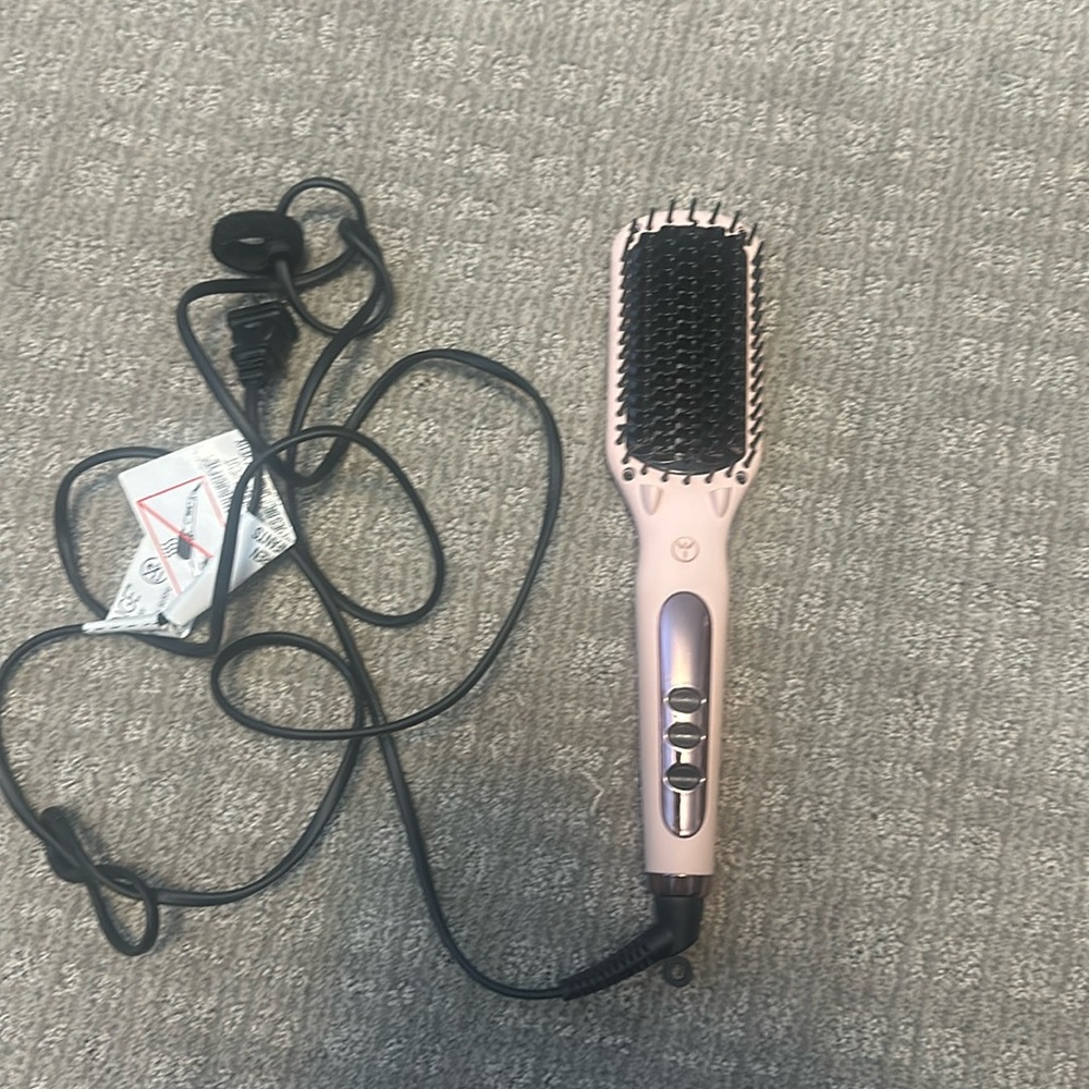 L'ange hair straightener new